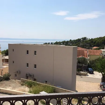 Bohemia * Makarska